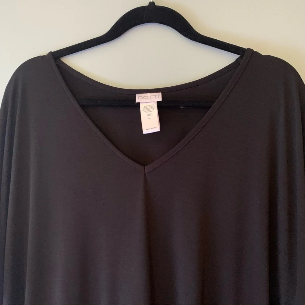 Dotti Beach Blossom Macrame Fringe Tunic Cover Up. Black, size large - Picture 6 of 6